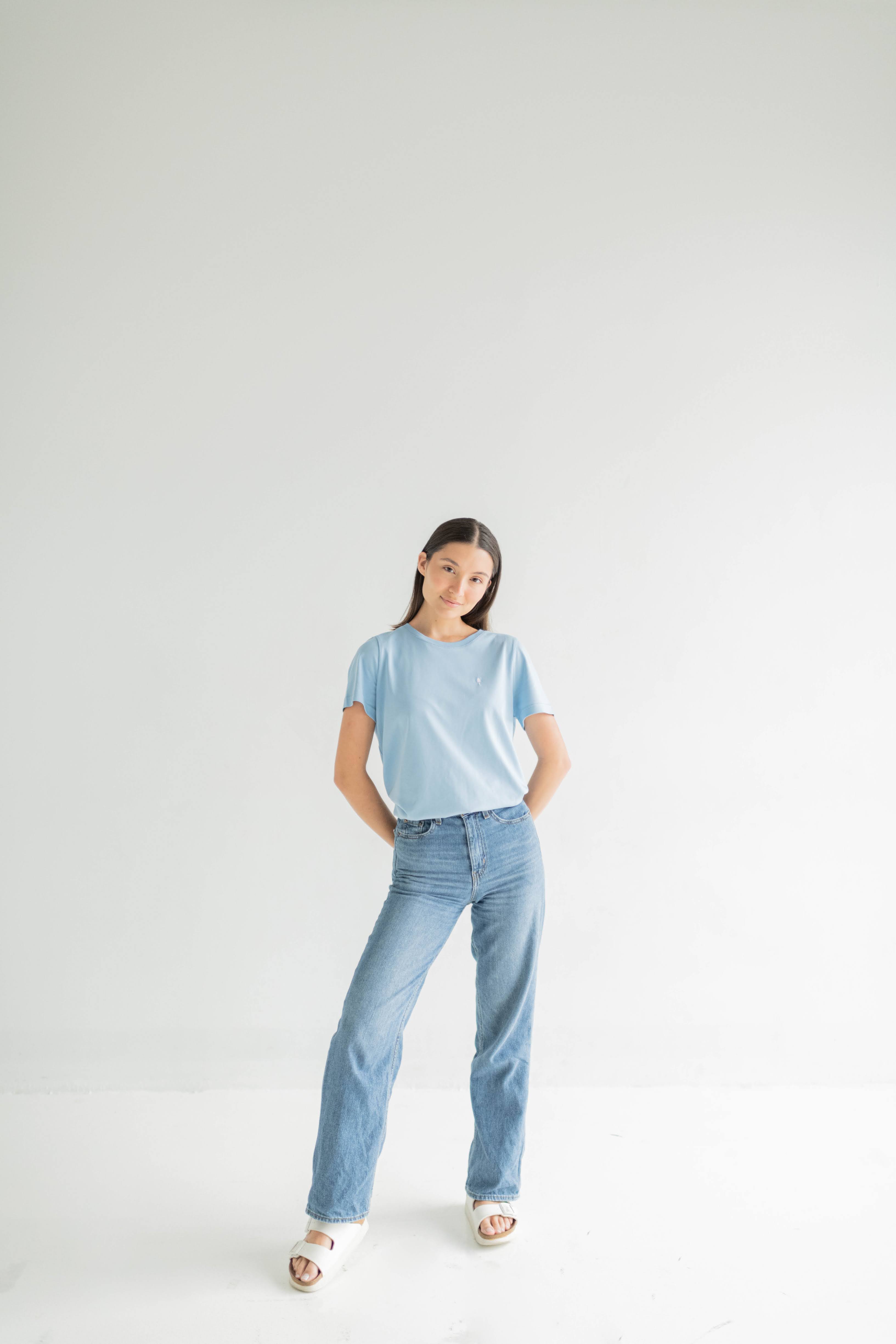The Relaxed Tee - Glacier Blue